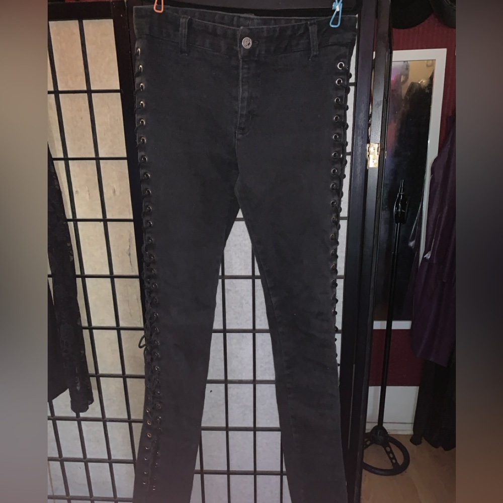 Vintage lip service side lace up jeans